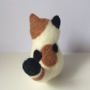 Needle felted cats Neko atsume kittens made to order image 4