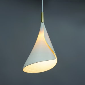 Involutus - Pendant Light - Eco lampshade - Sustainable material - white - contemporary