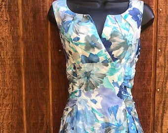 Size 8 Adrianna Papell dress sleeveless with rushed sides