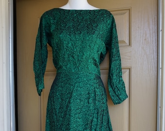 1950s green short wiggle dress mid century with back metal zipper modern size small
