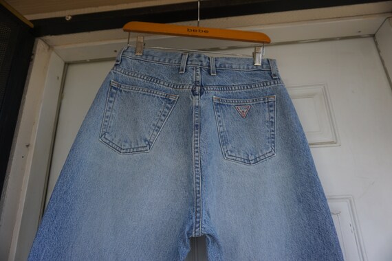 Vintage Medium Size 32 High Waisted 
