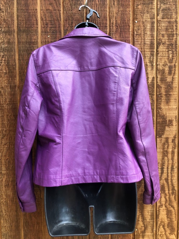 Purple size 8 Newport News Genuine Leather jacket - image 7