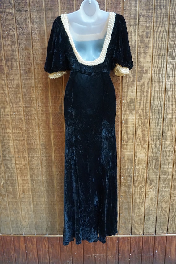 Vintage 1930s long black velvet dress size XS - image 8