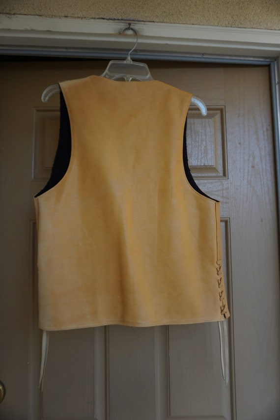 Vintage insulated leather vest with tie sides men… - image 6