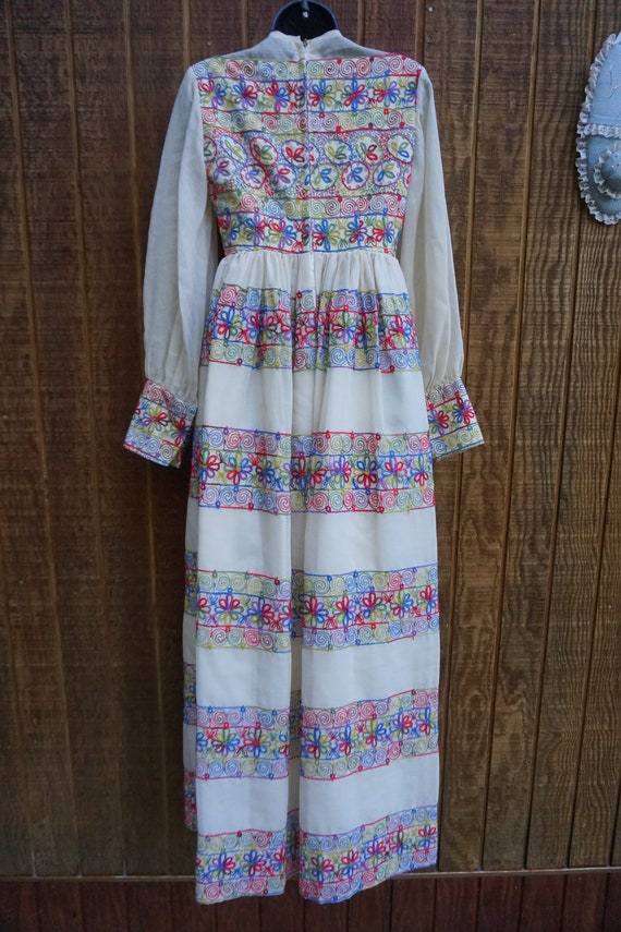 Vintage embroidered prairie dress floral embroide… - image 8