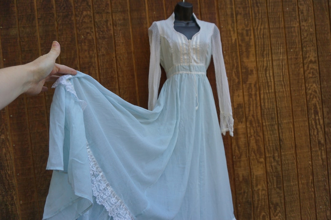 Gunne Sax Size 7 Pastel Blue Prairie Dress Lace Maxi Adjustable Tie at ...
