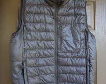 gap mens down vest