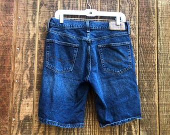 Levis size 28 Vintage dark blue denim jean shorts