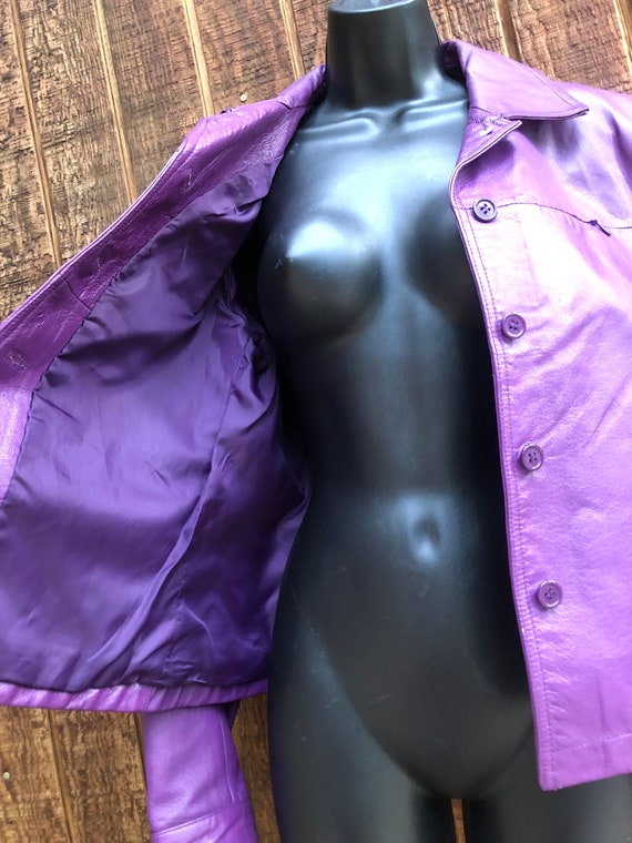 Purple size 8 Newport News Genuine Leather jacket - image 8
