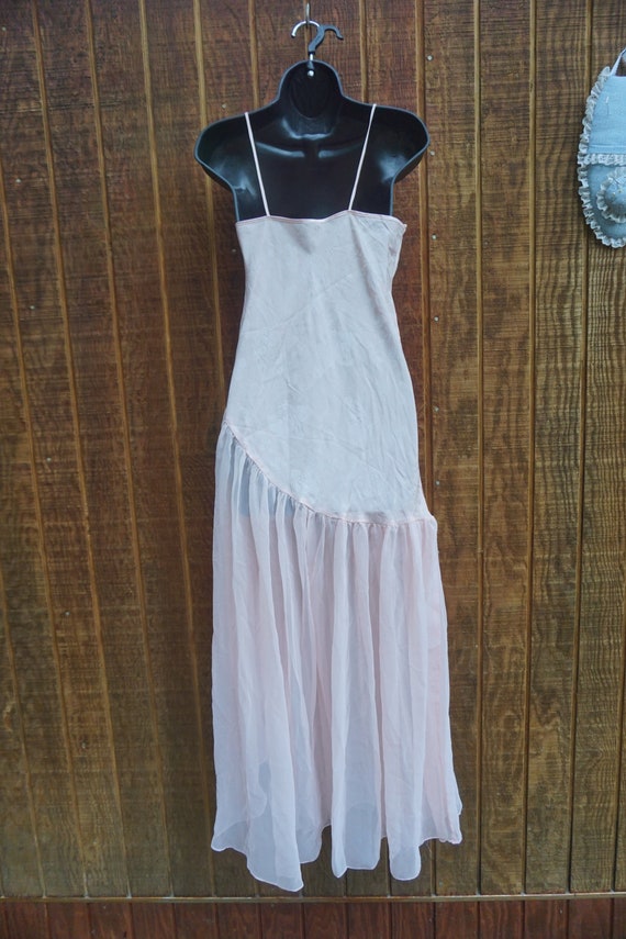 Vintage pastel pink asymmetrical sexy nightgown r… - image 10