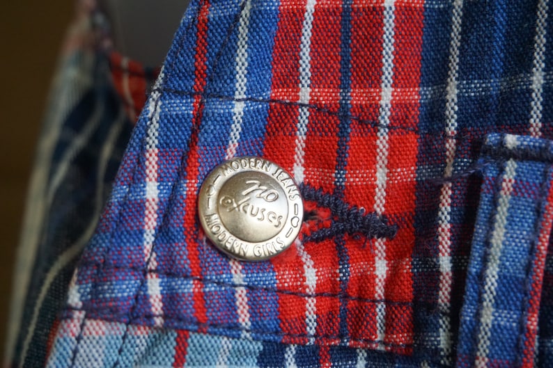 No Excuses Vintage 1990s plaid shorts overalls size S Small
