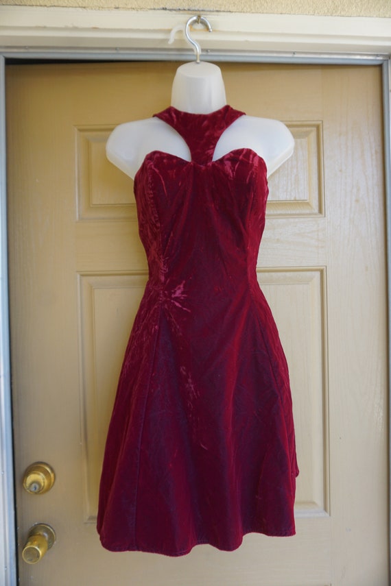 LA Glo Vintage velvet red dress size 5/6 - image 3