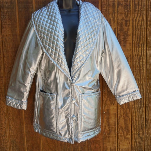 Silver metallic Vintage 1990s jacket by Maurada 90s fun shops unique shiny long oversize slouchy 90s insulated size small