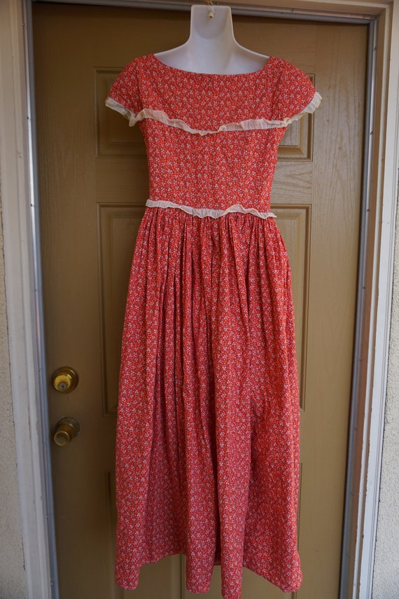 Vintage 1960s Floral Red Summer Dress Mid Century Hook Eye Vintage 1960s Floral Red Summer Dress Mid Century Hook Eye
