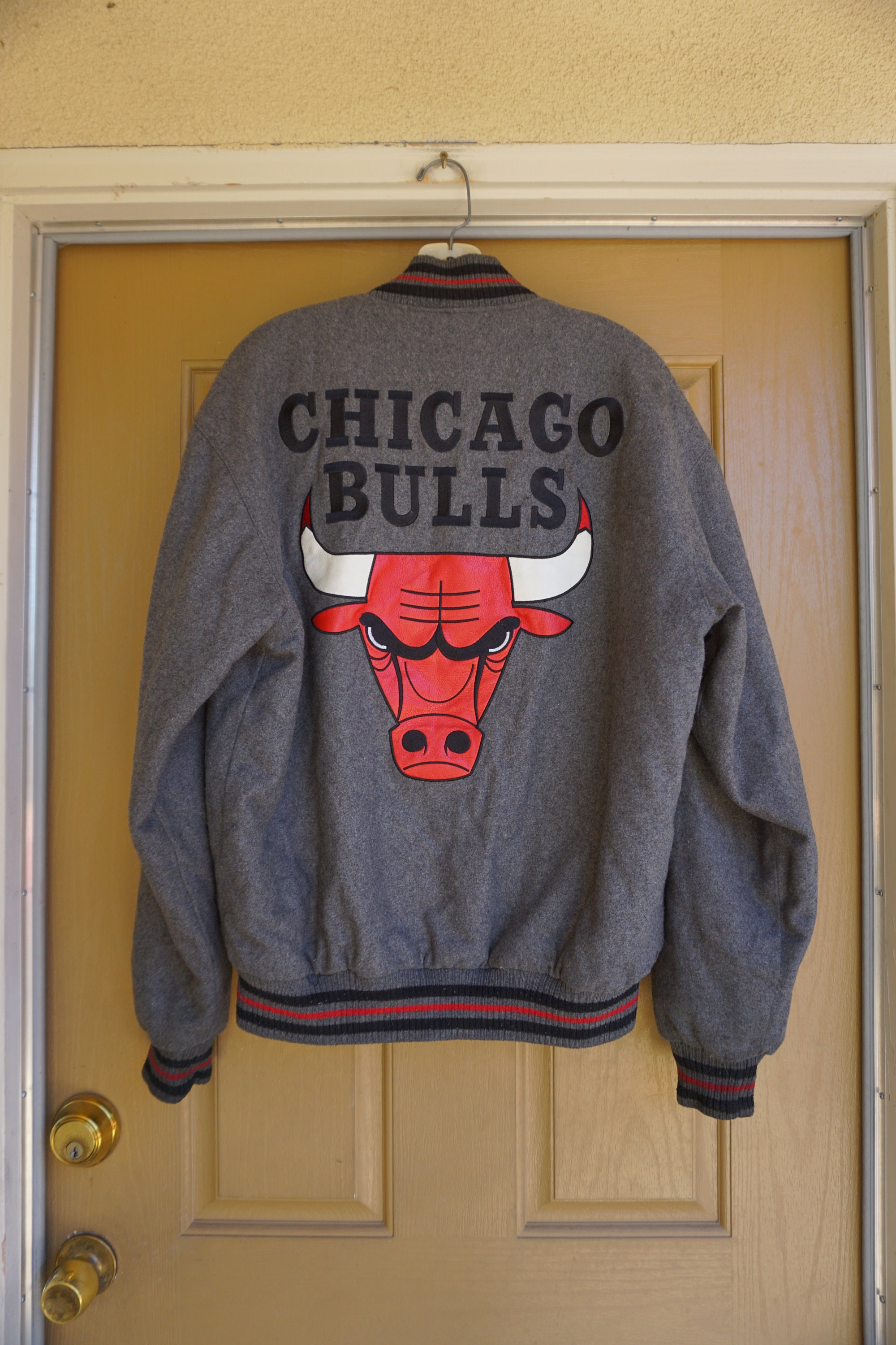 Reversible Wool Chicago Bulls NBA Jacket Coat Basketball Size