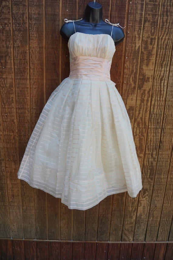 50s Vintage pastel pink striped 1950s tulle short… - image 4