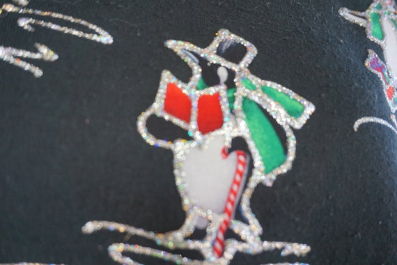 Glitter Vintage 1990 Christmas penguin sweatshirt… - image 3