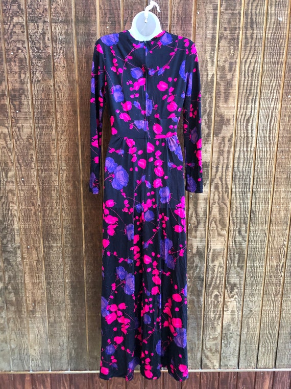 1970s vintage maxi floral dress with long sleeves… - image 6