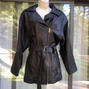 Andrew Marc vintage belted leather jacket small fitted black long
