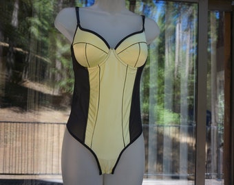 Feredericks of Hollywood thong teddy club small sheer sexy bodysuit body suit