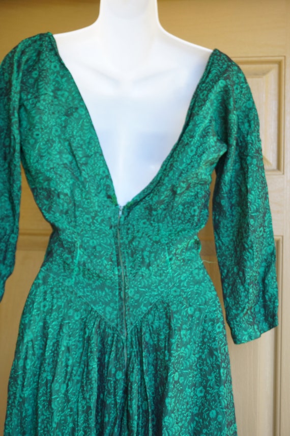 1950s green short wiggle dress mid century with b… - image 7