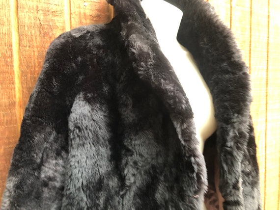 Vintage 60s shearling fur womens coat size small … - image 4