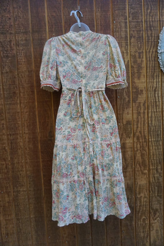 Vtg 1980s short sleeve dress size medium floral p… - image 8