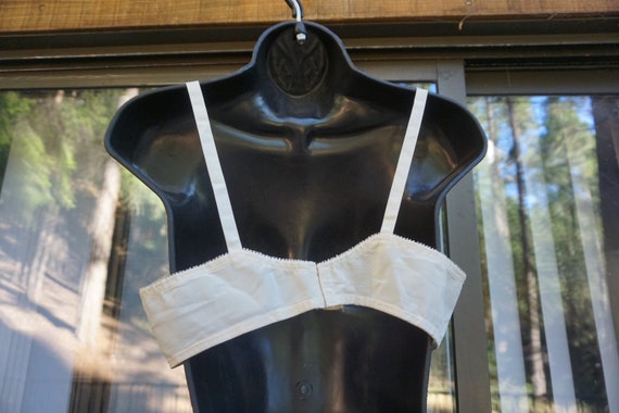 Bullet bra off white sexy 1950s 50s size 38 A - image 6