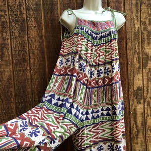DESIGNER Bill Tice for I Magnin playsuit romper 1970s vintage loose fit medium size 9 70s 100% cotton