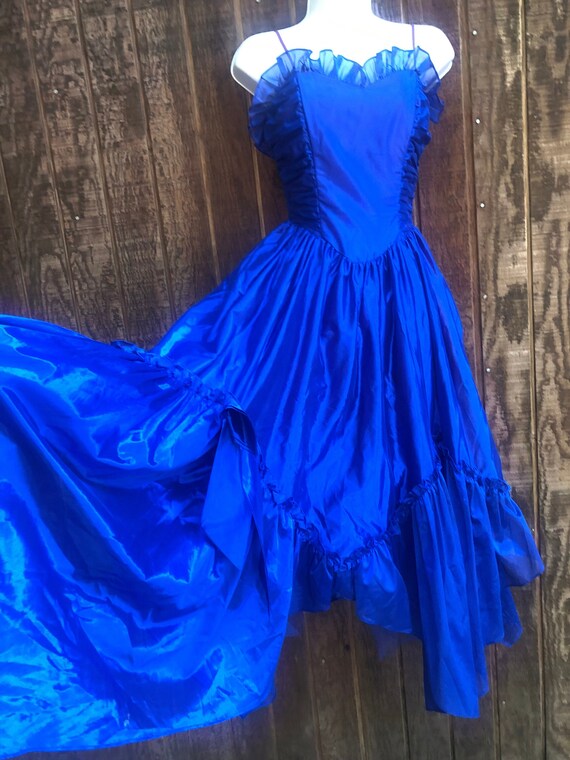 Steppin out dresses clearance