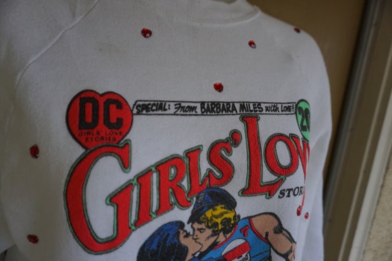 1982 DC Comic Girls Love Stories sweatshirt 1980s… - image 5