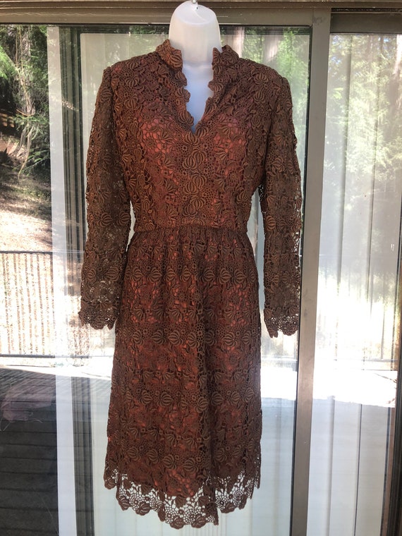 Carrie Couture heavy Vintage 1950s Large brown la… - image 2