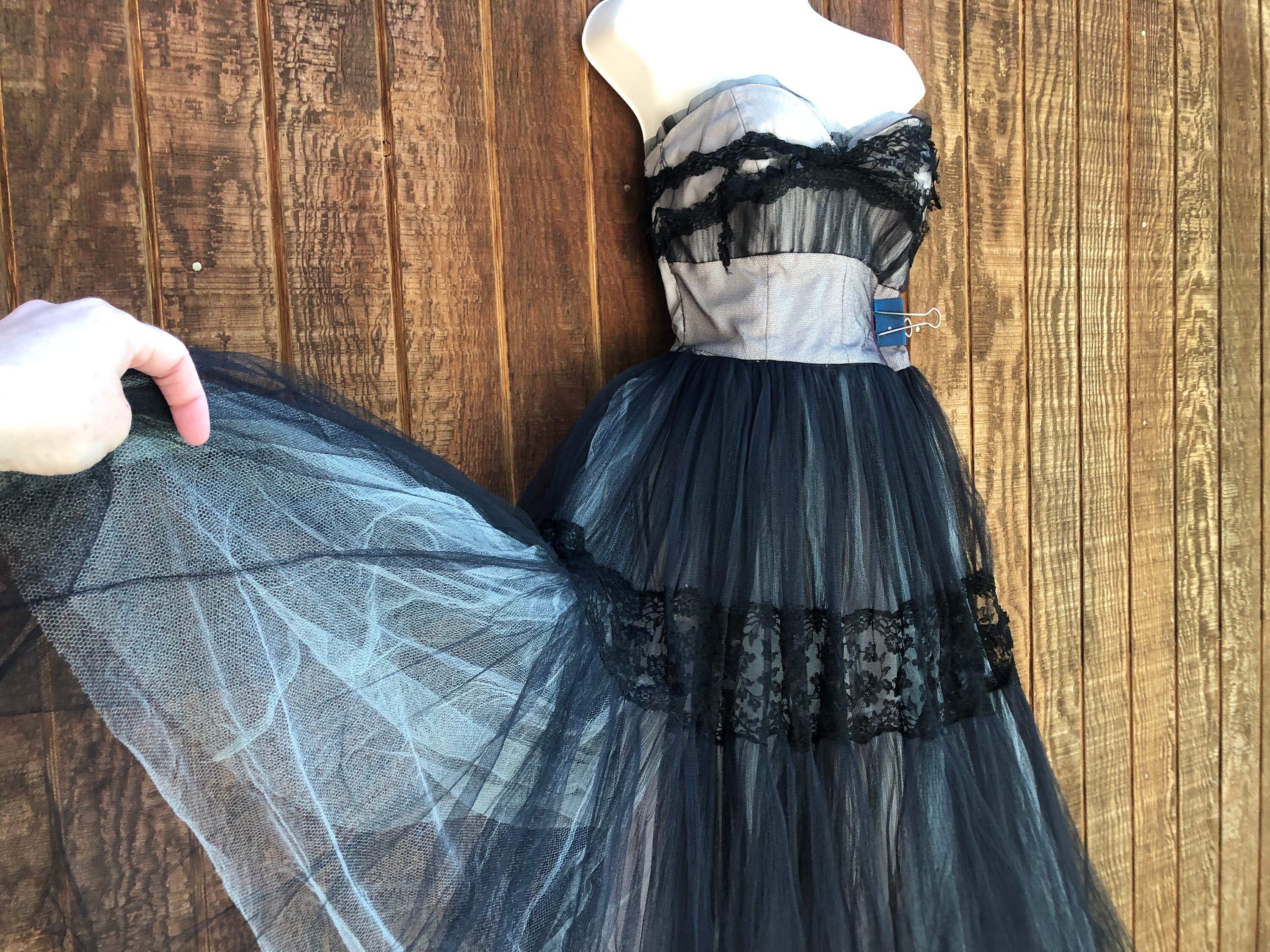 DAMAGED 1950s lace tulle dress mid century with side metal zipper size small medium 6/7- see measurements black lace vintage