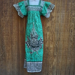 block batik dress design Tussar Block Batik Print with Aari work Kurti and Dupatta at 860/piece | Tail Cut Kurti in Kolkata
