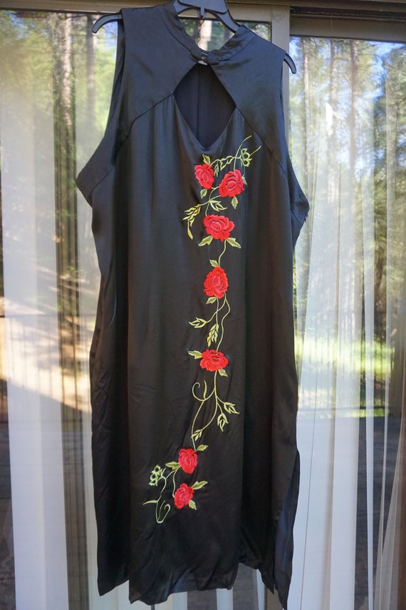 Asian inspired floral dress size XXL keyhole Fred… - image 3