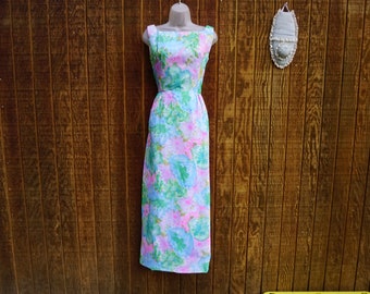 Vintage 1950s or 60s floral dress