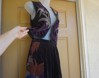 Velvet size small skirt and tie vest top two piece Dress - vintage