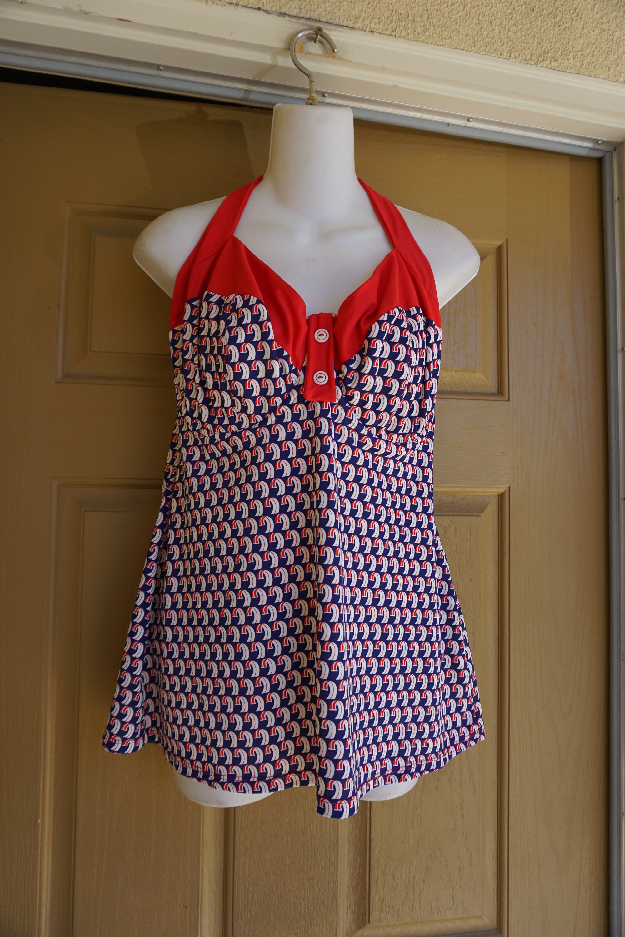 swimming costume 36g