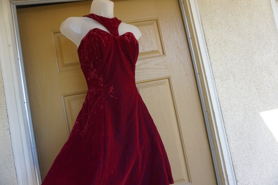 LA Glo Vintage velvet red dress size 5/6 - image 1