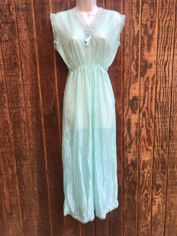Embroidered Sea Green Cotton Nightgown - Soft & Elegant DD-63 main image 0