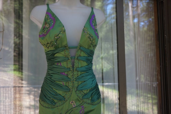 Mandalay dress size 6 tight cinched green beaded … - image 5
