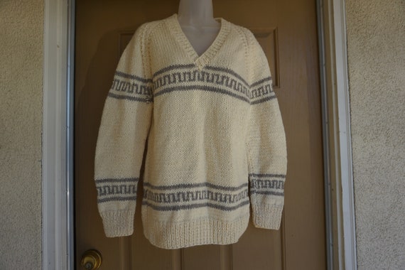 Heavy knit sweater wool warm handknitted hand knit - image 2
