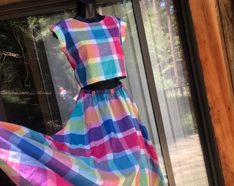 Size 11 fits like medium rainbow plaid two piece shirt and skirt vintage