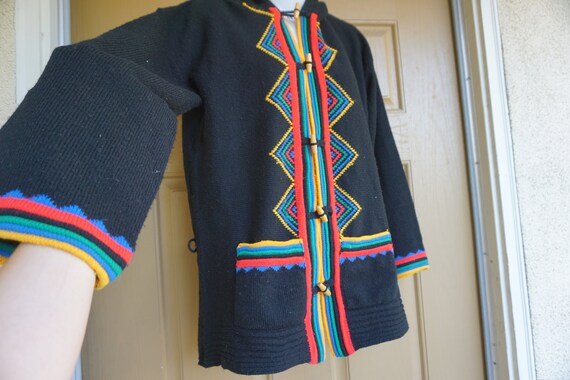 Hooded 1970s knit sweater size small 1970s