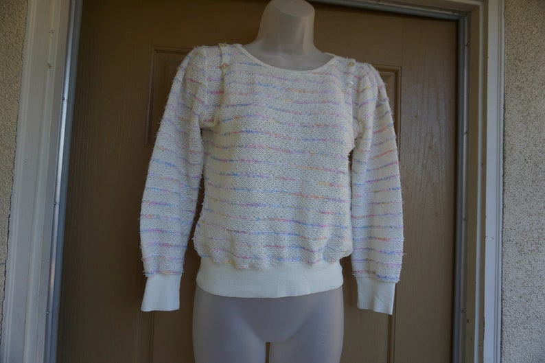 Vintage 1980s or 90s pastel heavy knit sweater size Medium image 3