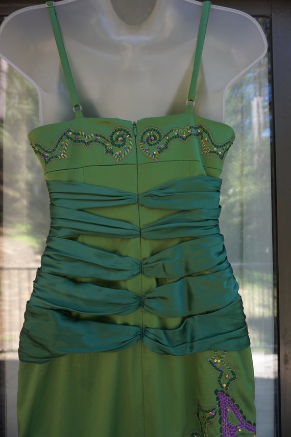 Mandalay dress size 6 tight cinched green beaded … - image 9