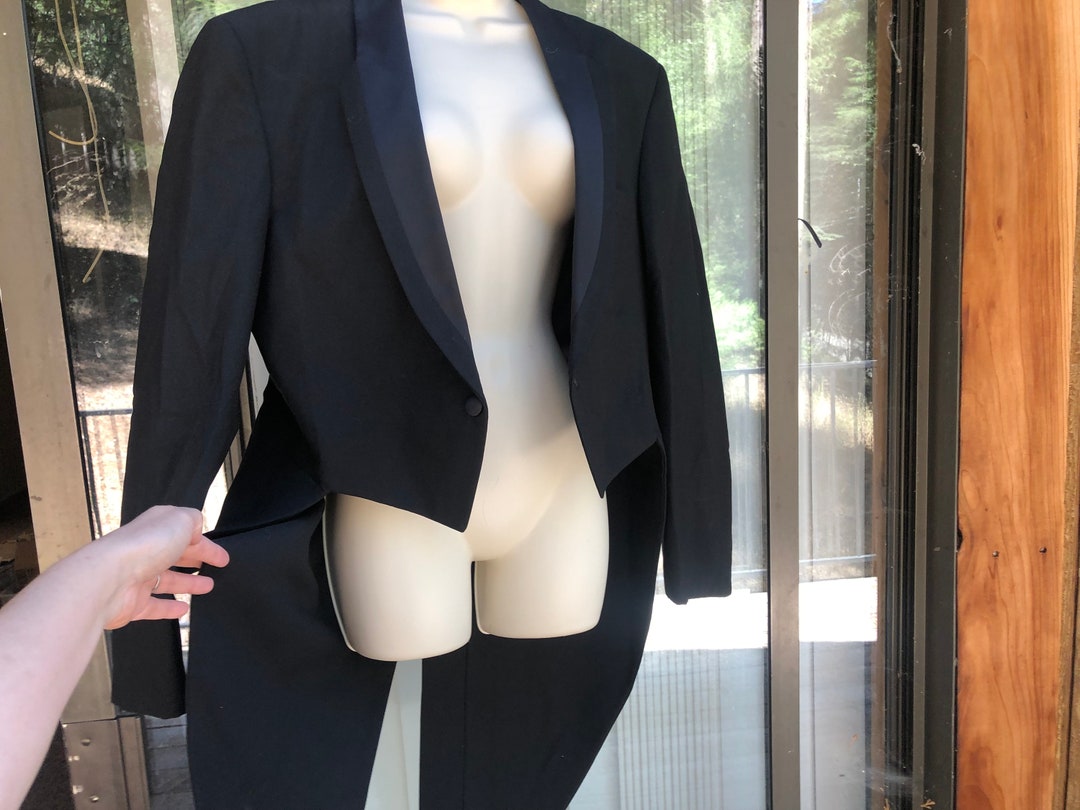 クリスチャンディオール タキシード　礼服　黒　XL相当　USA製　ジャケット上着 Dior homme ディオールオム 燕尾ジャケット タキシード サイズ46