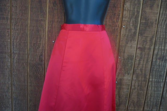All red Gunne Sax skirt skirt size small gunne sax Jessica