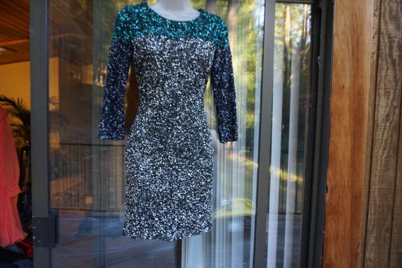 FRENCH CONNECTION Size 6 Sequin Party Dress, Sparkly Cocktail Short - Etsy FRENCH CONNECTION Size 6 Sequin Party Dress, Sparkly Cocktail Short - Etsy