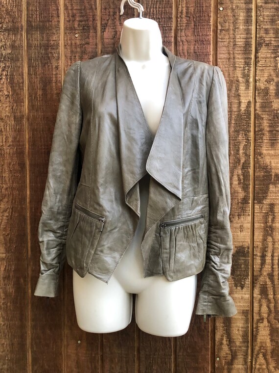 Thin leather jacket size small open front green - image 9
